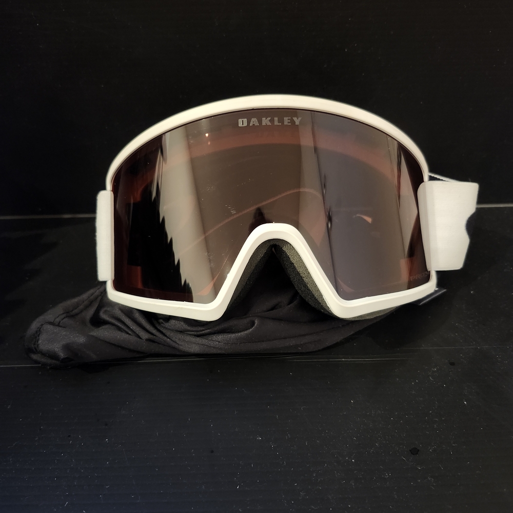 Oakley Target Line L Dark Red goggles,